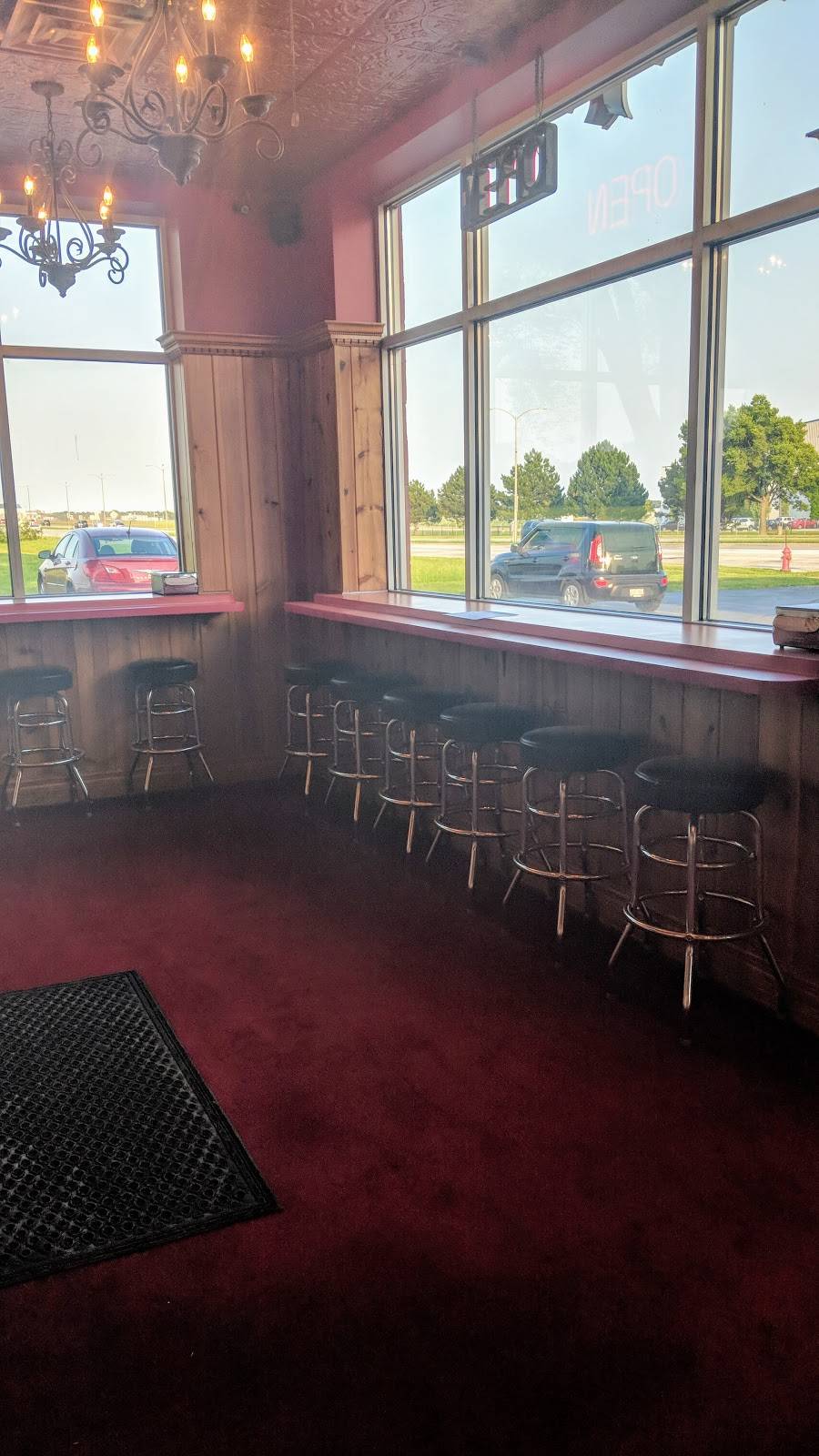 The Original Suburpia | restaurant | 116 E Layton Ave, Milwaukee, WI 53207, USA | 4147278300 OR +1 414-727-8300