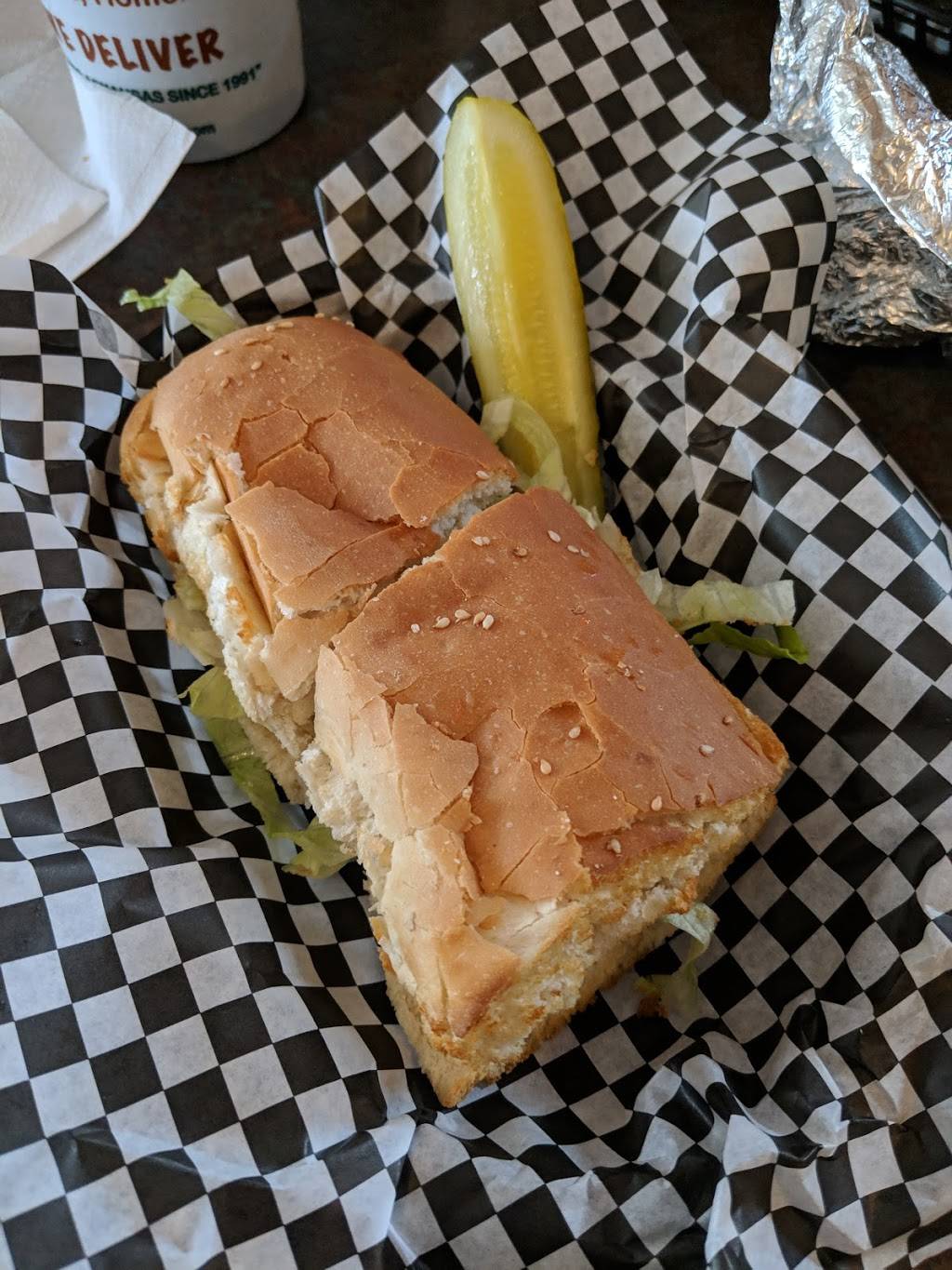 Loafin Joes | restaurant | 201 W Mountain St, Fayetteville, AR 72701, USA | 4794439944 OR +1 479-443-9944