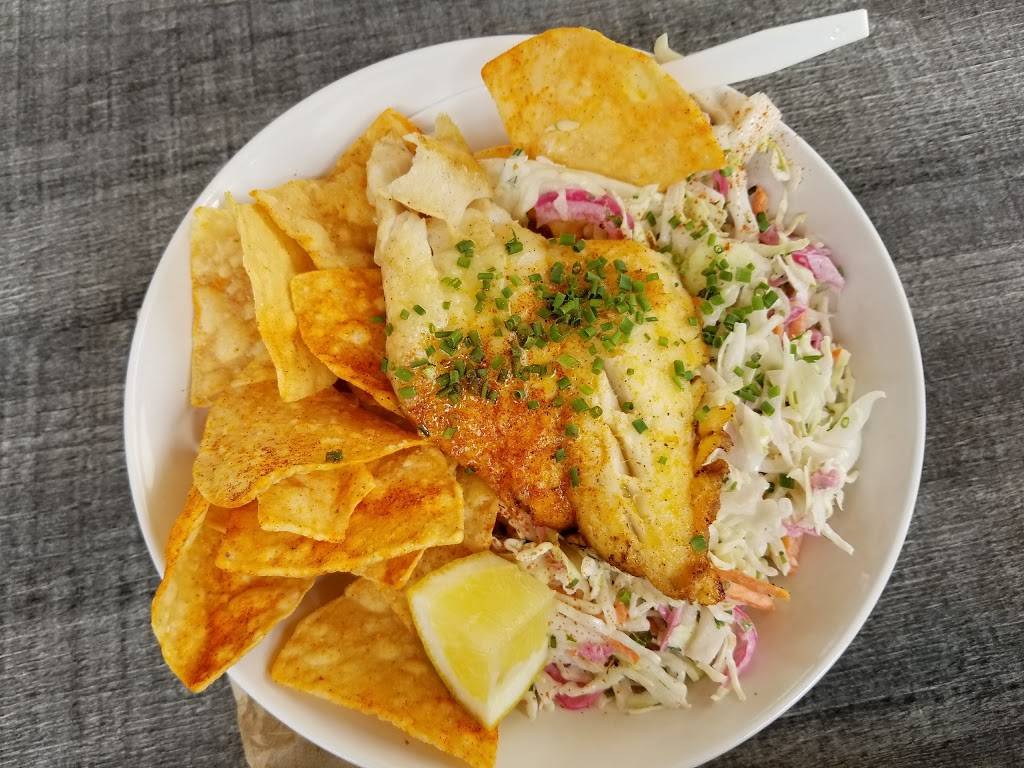 Slapfish | restaurant | 101 W Avenida Vista Hermosa, San Clemente, CA 92672, USA | 9495585090 OR +1 949-558-5090