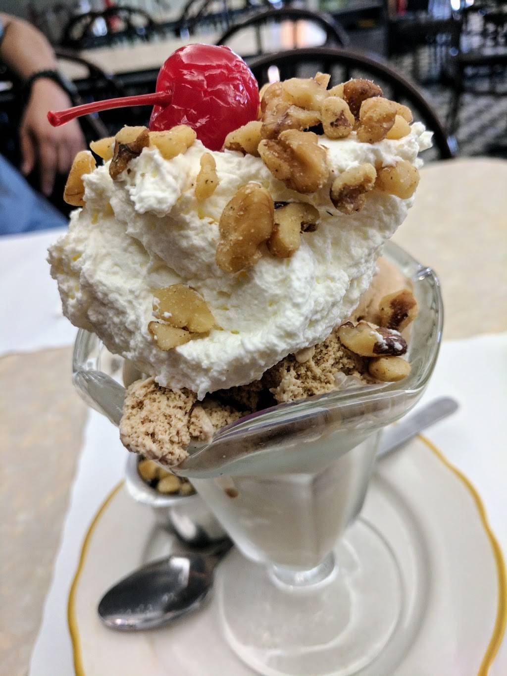 Hildebrandts | restaurant | 84 Hillside Avenue, Williston Park, NY 11596, USA | 5167410608 OR +1 516-741-0608