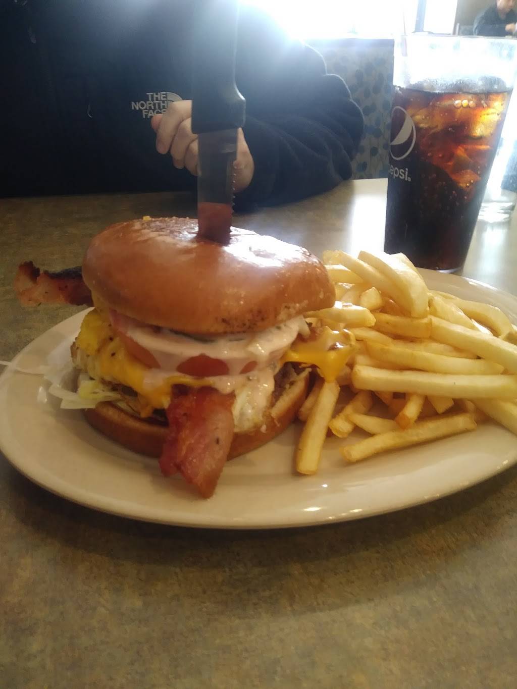 Jimmys Coney Grill Fraser | meal delivery | 16659 E 14 Mile Rd, Fraser, MI 48026, USA | 5862960498 OR +1 586-296-0498