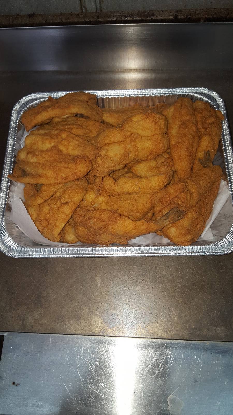 E & S Original Steak-N-Take | restaurant | 103 Mulberry St, Newark, NJ 07102, USA | 9739411100 OR +1 973-941-1100