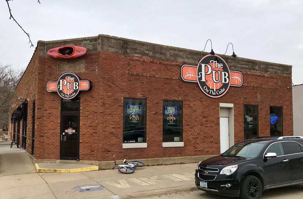 Pub On the Cedar | restaurant | 101 N Jackson St, Charles City, IA 50616, USA | 6412283855 OR +1 641-228-3855