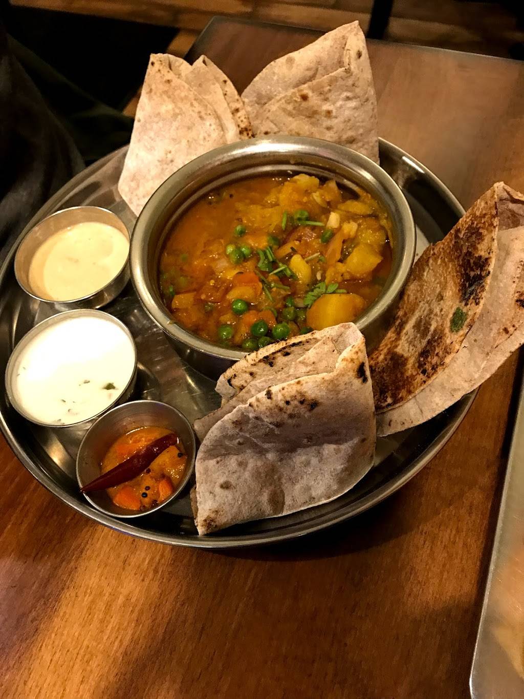 Udupi Palace | restaurant | 1007 Valencia St, San Francisco, CA 94110, USA | 4159708000 OR +1 415-970-8000