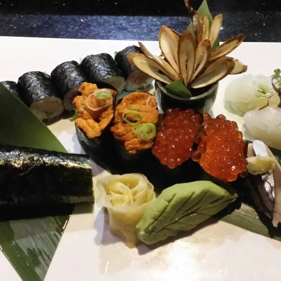 Mirakuya Sushi & Steak House | restaurant | 150 Jfk Plaza, Waterville, ME 04901, USA | 2076160088 OR +1 207-616-0088