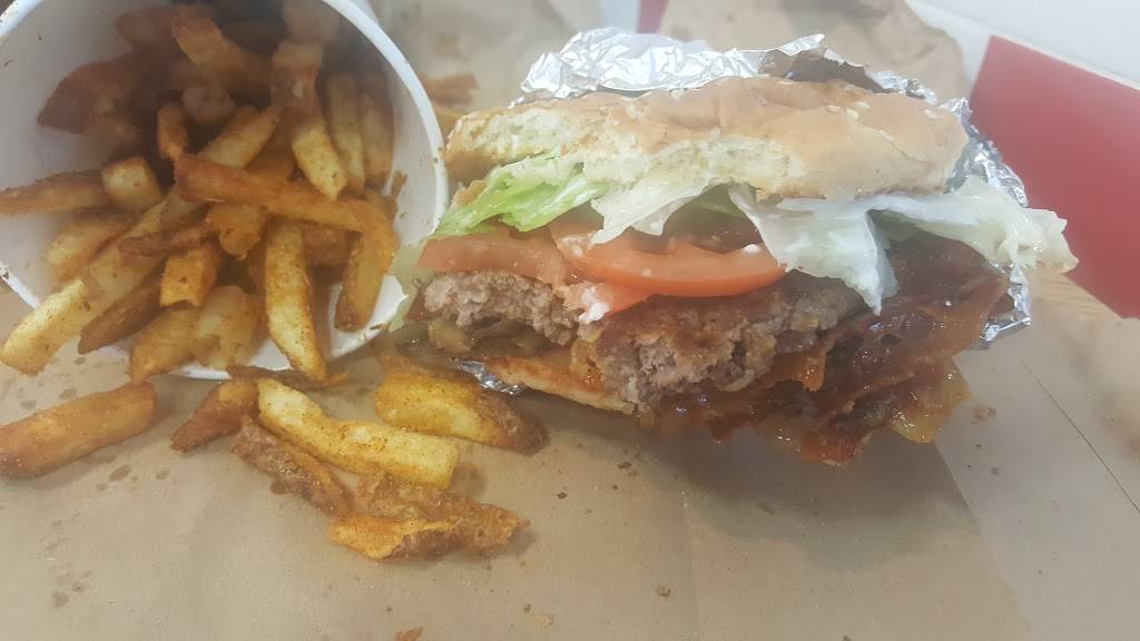 Five Guys | meal takeaway | 1570 Gateway Blvd, Fairfield, CA 94533, USA | 7074252907 OR +1 707-425-2907