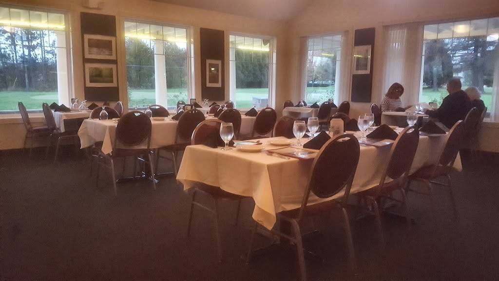 Lakeview Restaurant | restaurant | 1017 Golf Course Ln, Oneida, NY 13421, USA | 3153616113 OR +1 315-361-6113