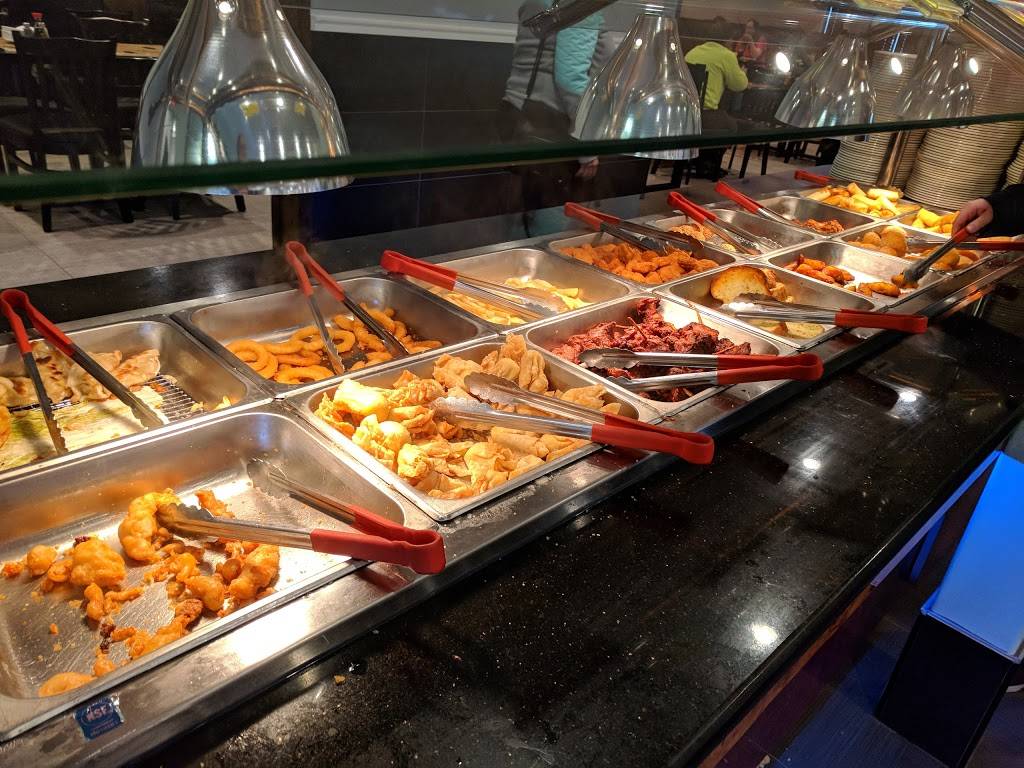 Fuji Asian Buffet | restaurant | 806 Wacker Dr #126, Dubuque, IA 52002, USA | 5635878999 OR +1 563-587-8999