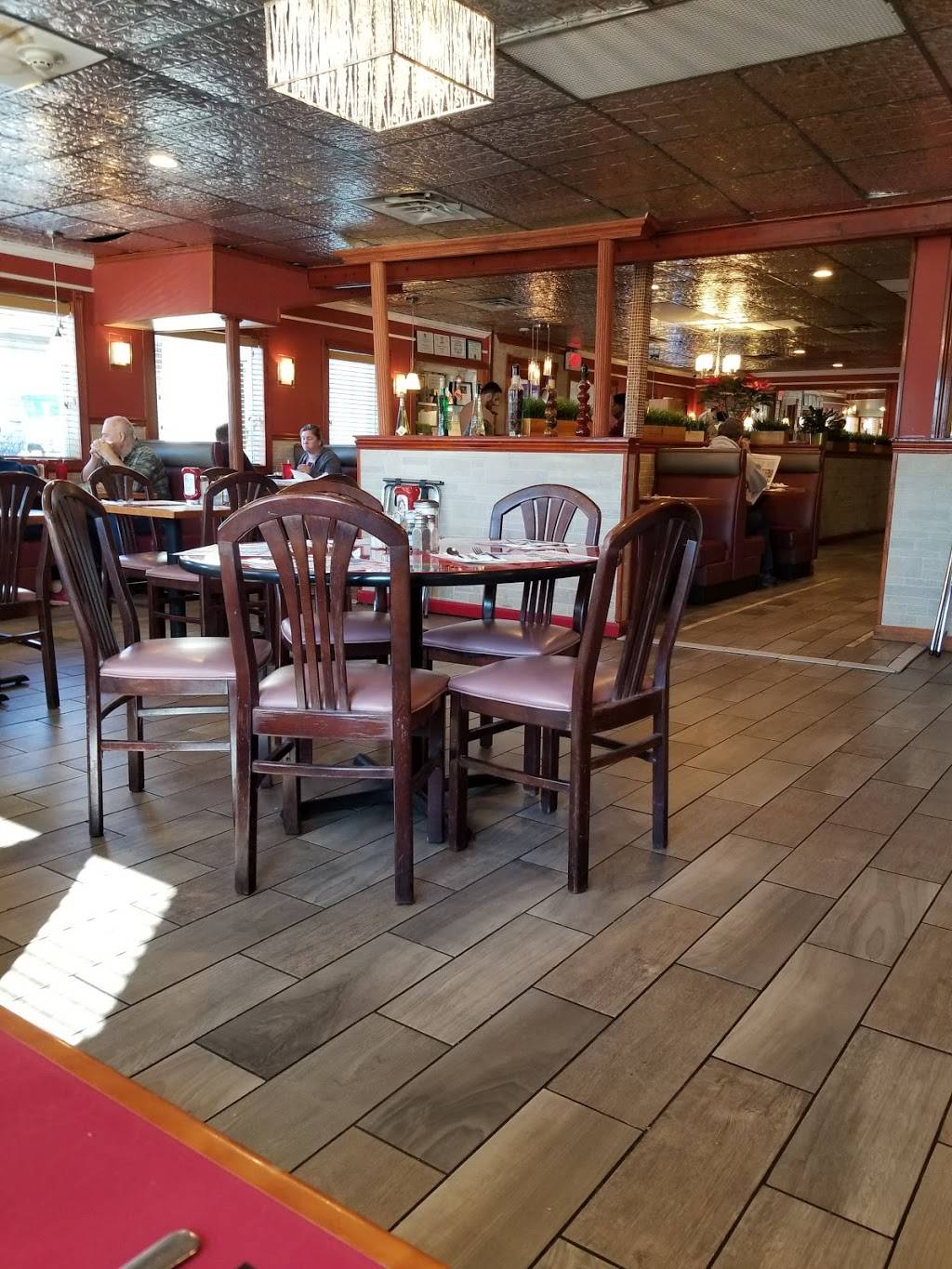 Bridgeton Family Diner | restaurant | 825 N Pearl St, Bridgeton, NJ 08302, USA | 8564551010 OR +1 856-455-1010