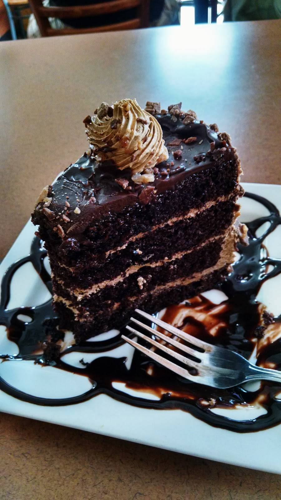 Davenports Restaurant | restaurant | 1070 Mendon Road, Cumberland, RI 02864, USA | 4013341017 OR +1 401-334-1017