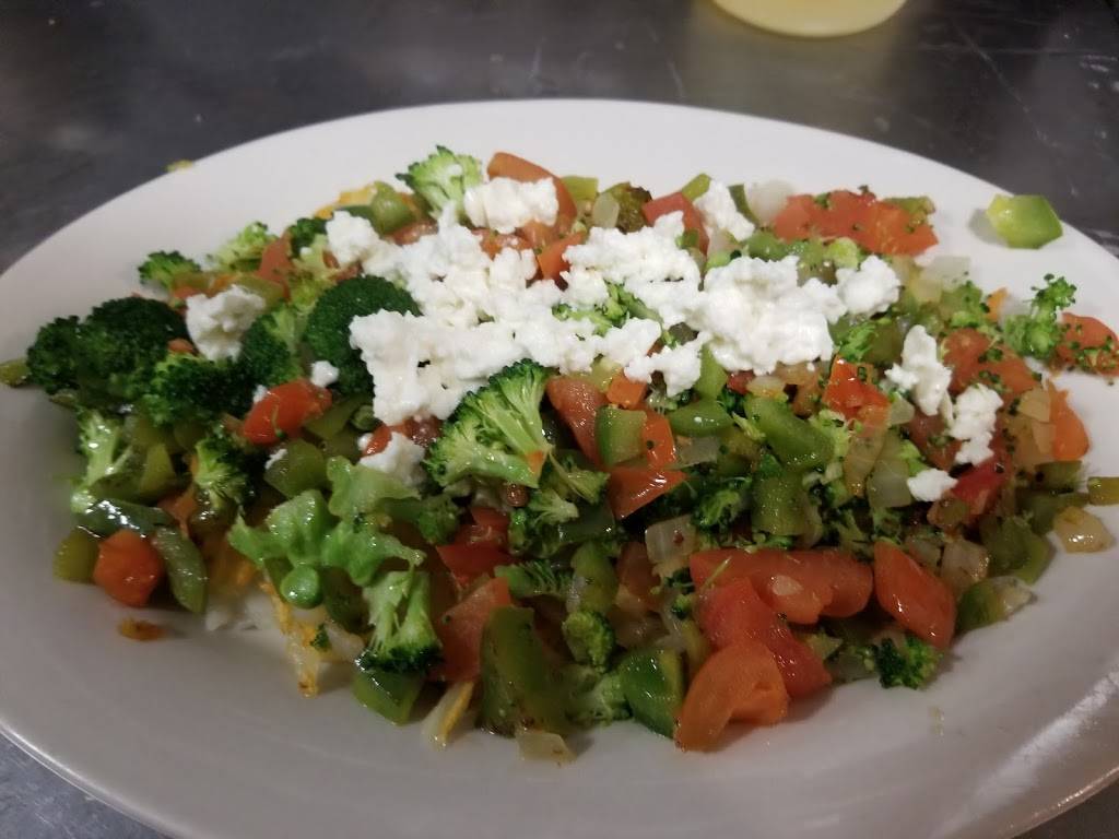 Waterford Coney Island | restaurant | 4882 Hatchery Rd, Waterford Twp, MI 48329, USA | 2486739000 OR +1 248-673-9000