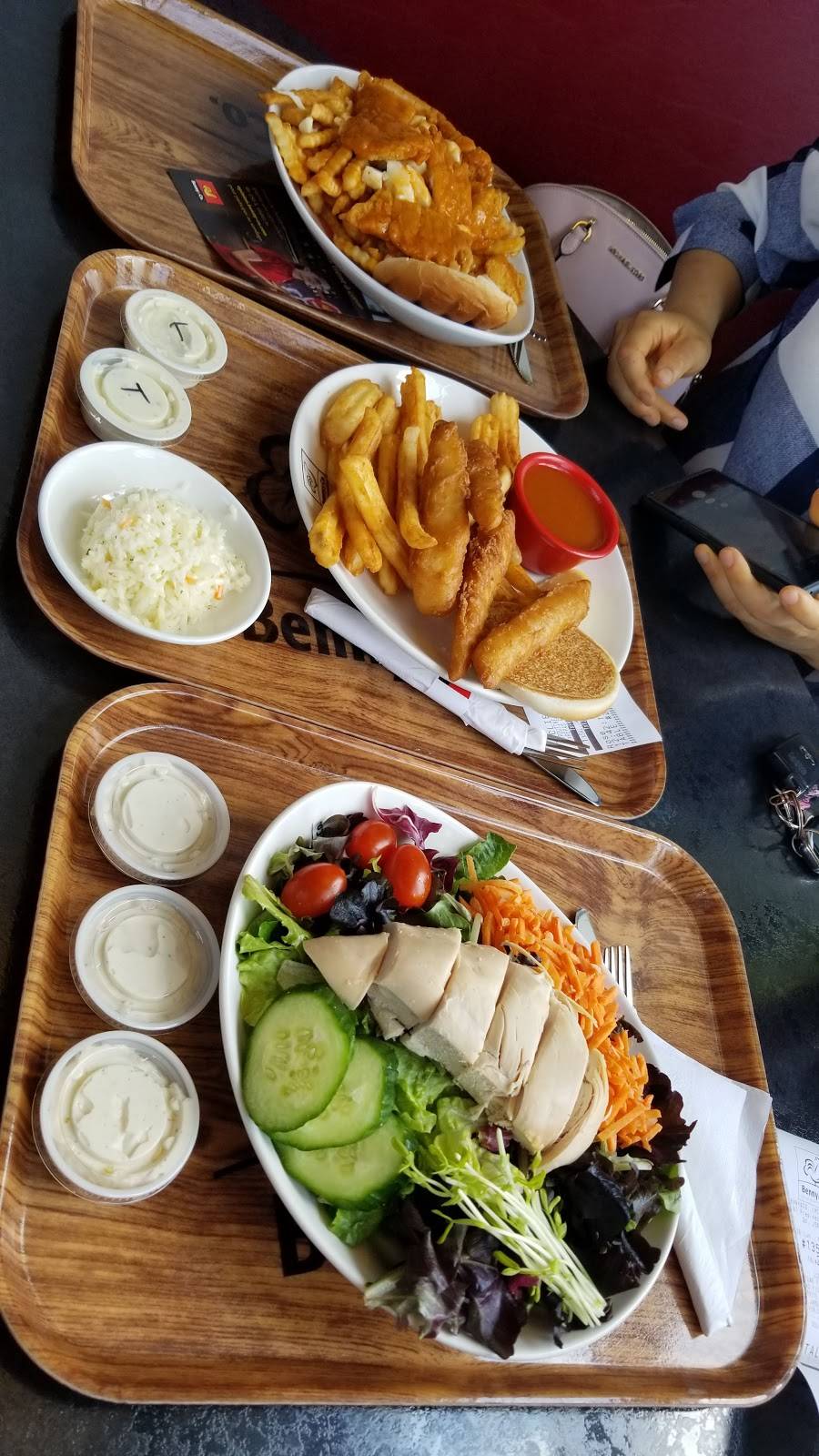 Benny et Cie La Prairie | restaurant | 965 Boulevard des Prés-Verts, La Prairie, QC J5R 0R3, Canada | 4508744444 OR +1 450-874-4444