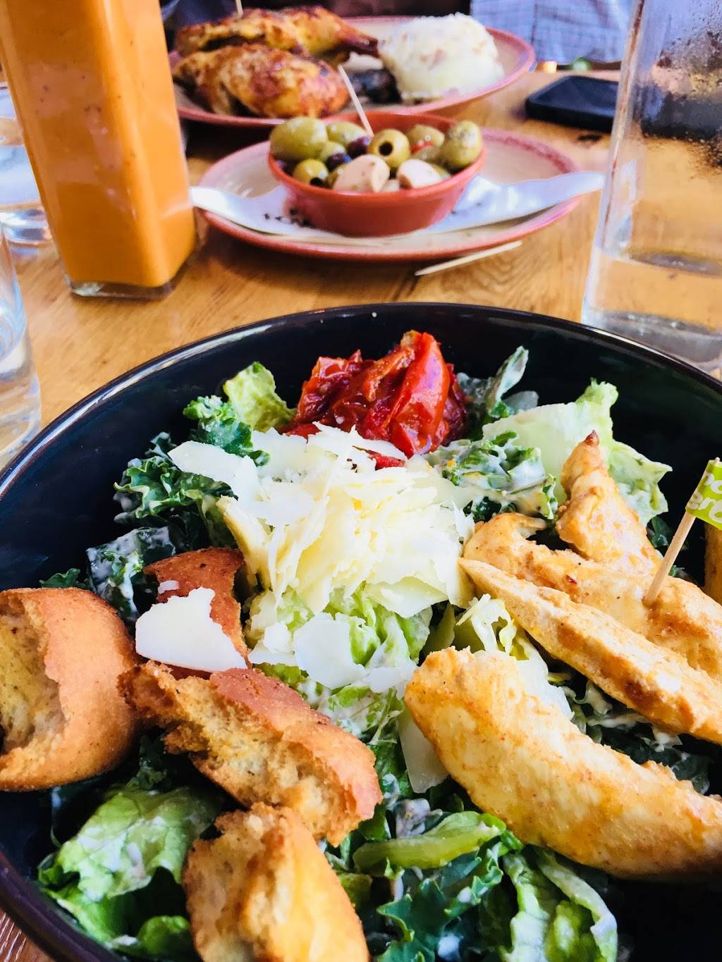 Nandos Peri Peri | restaurant | 702 King St, Alexandria, VA 22314, USA | 5718589945 OR +1 571-858-9945