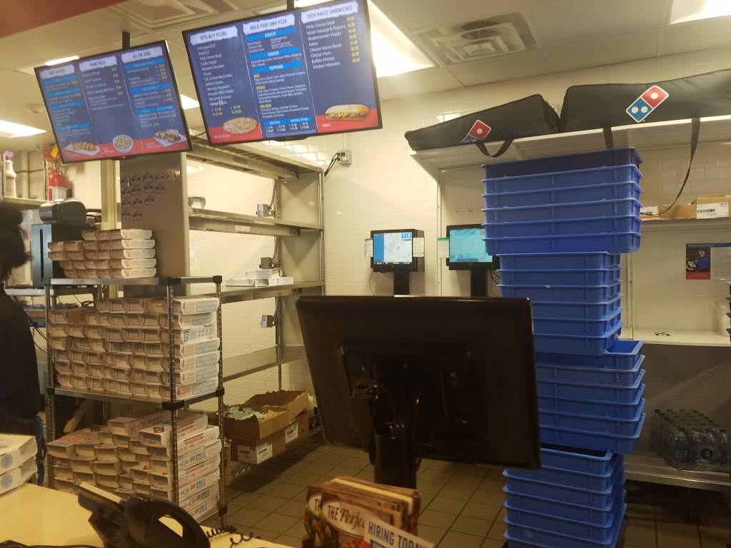 Dominos Pizza | meal delivery | 45 W Sauk Trail, South Chicago Heights, IL 60411, USA | 7084413338 OR +1 708-441-3338