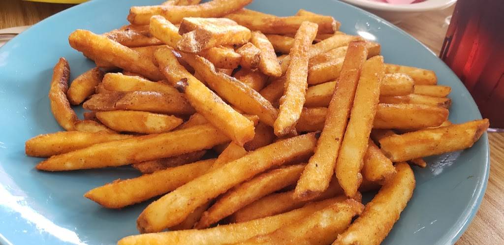 Crystal Cafe & Grill | restaurant | 2732 Douglas Dr N, Minneapolis, MN 55422, USA | 7635950655 OR +1 763-595-0655