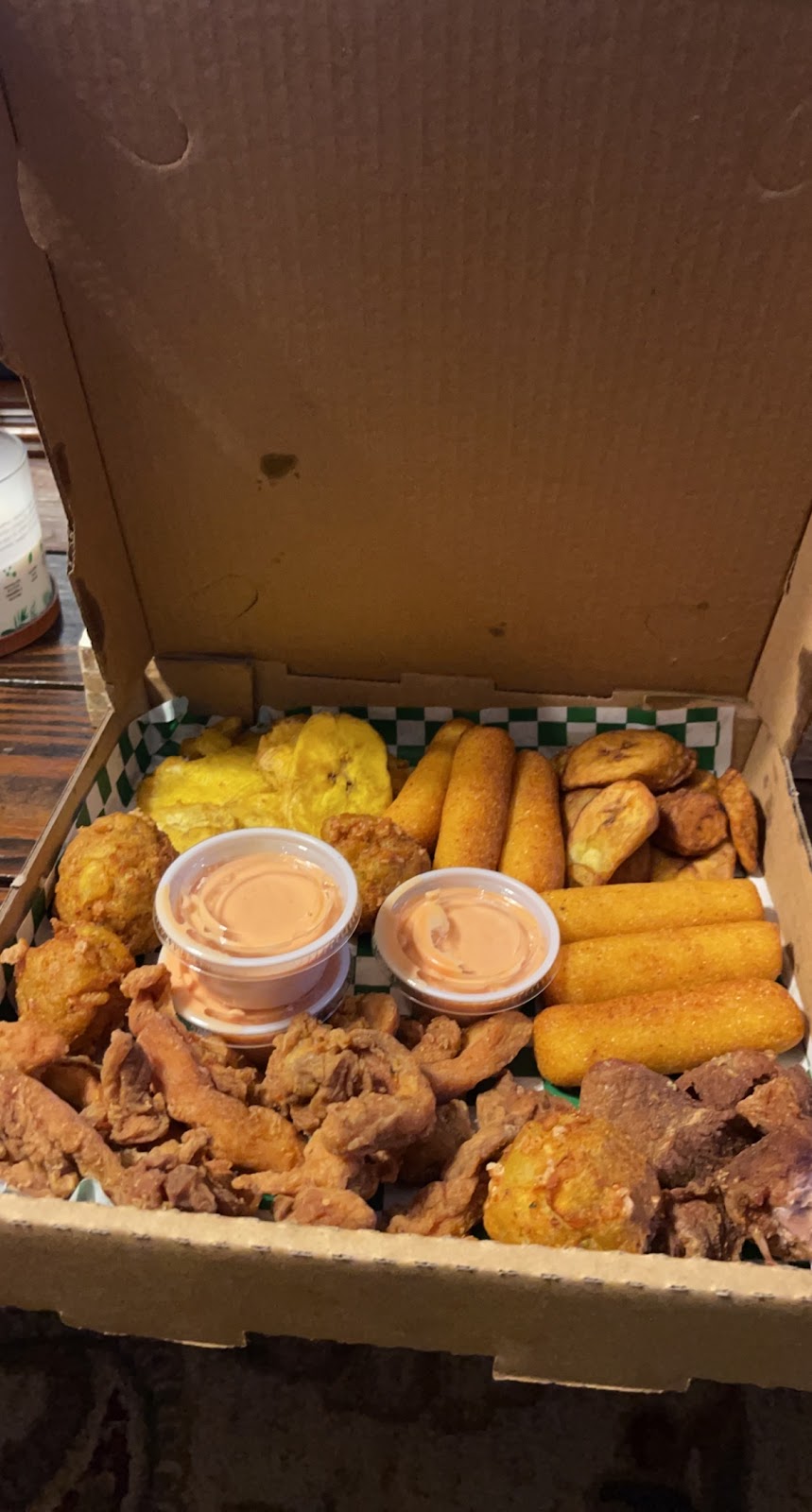 Borikèn Puerto Rican kitchen | restaurant | 24600 Gosling Rd, Spring, TX 77389, USA | 9363334774 OR +1 936-333-4774