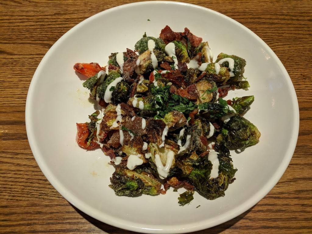 State & Main Kitchen & Bar | restaurant | 589 Fairway Rd S, Kitchener, ON N2C 1X4, Canada | 5199546200 OR +1 519-954-6200