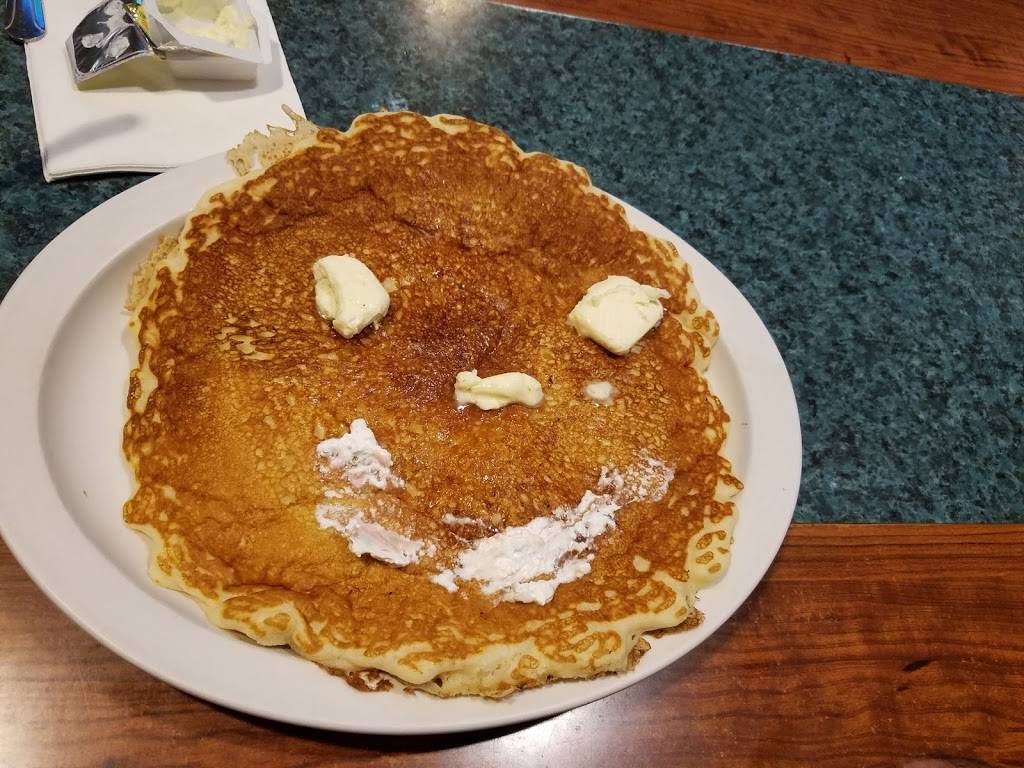 Busy Bee | restaurant | 7140 Barnard Mill Rd, Wonder Lake, IL 60097, USA | 8157280929 OR +1 815-728-0929