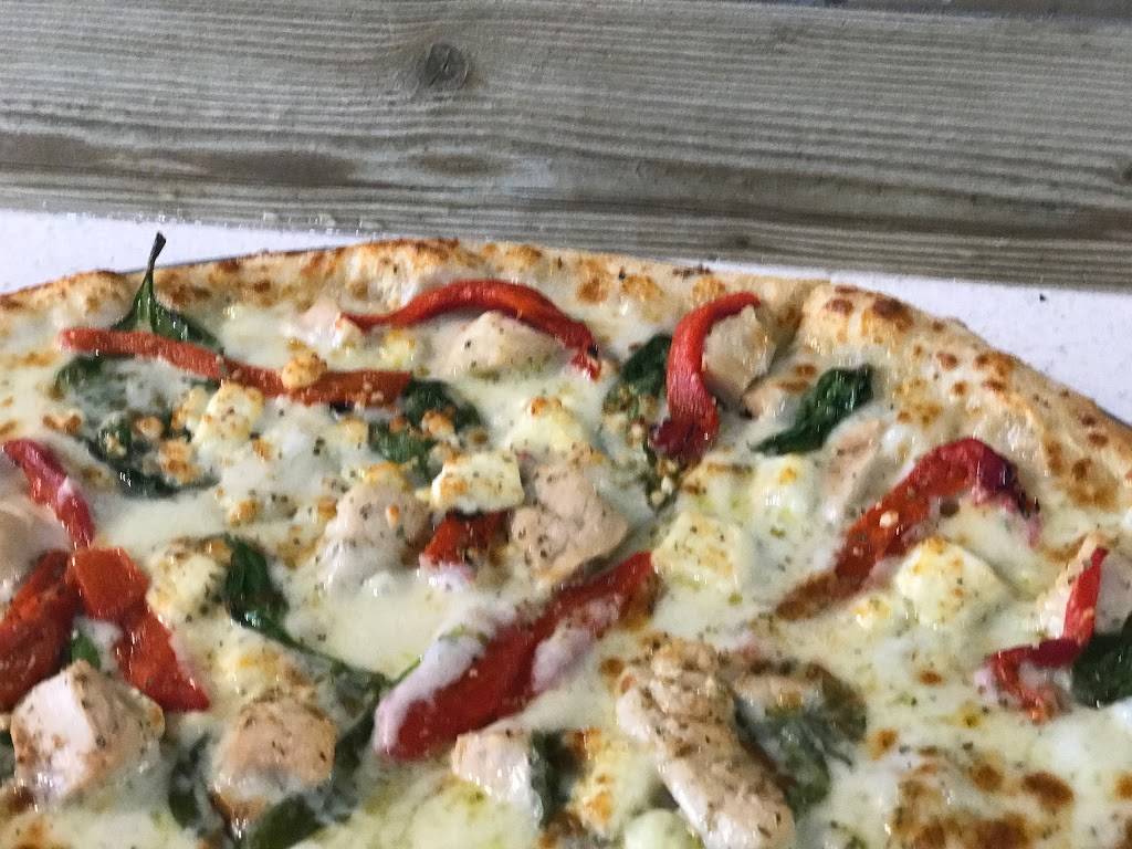 The Main Slice | restaurant | 209 Main St, North Myrtle Beach, SC 29582, USA | 8432734015 OR +1 843-273-4015