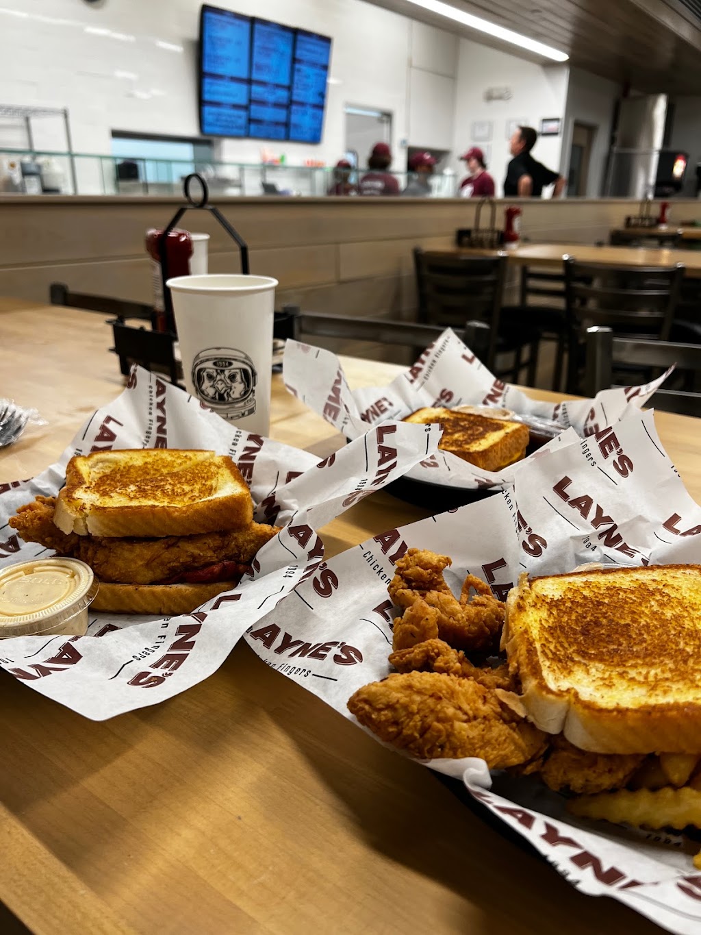Laynes Chicken Fingers | restaurant | 1200 W Hickory St, Denton, TX 76201, USA | 9409051077 OR +1 940-905-1077