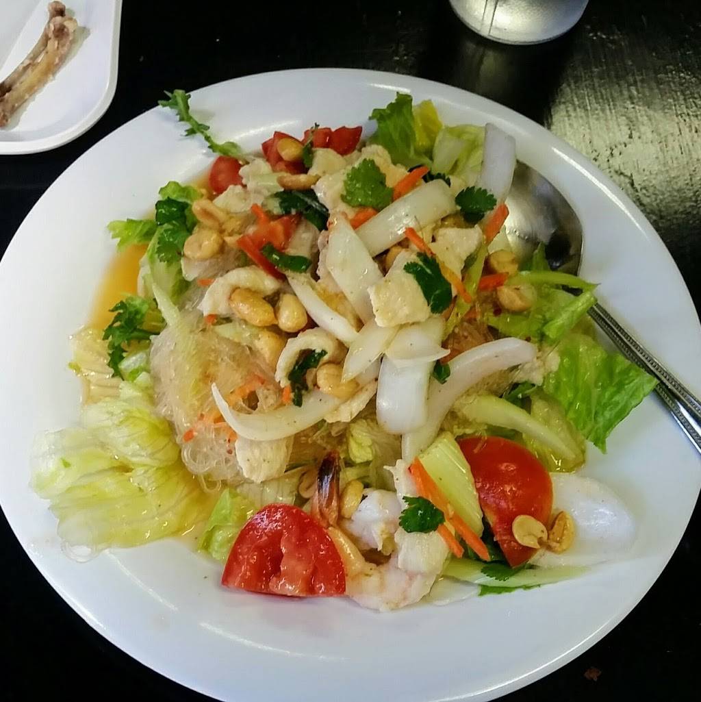 Thai 1 Kitchen | restaurant | 560 W 19th St, Costa Mesa, CA 92627, USA | 9497227437 OR +1 949-722-7437