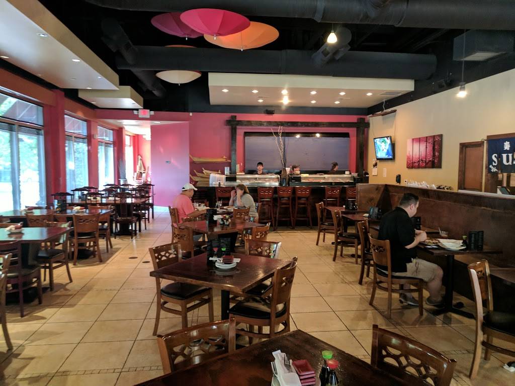 Akahana Asian Bistro Bar & Sushi | restaurant | 940 Market St #122, Fort Mill, SC 29708, USA | 8035480036 OR +1 803-548-0036