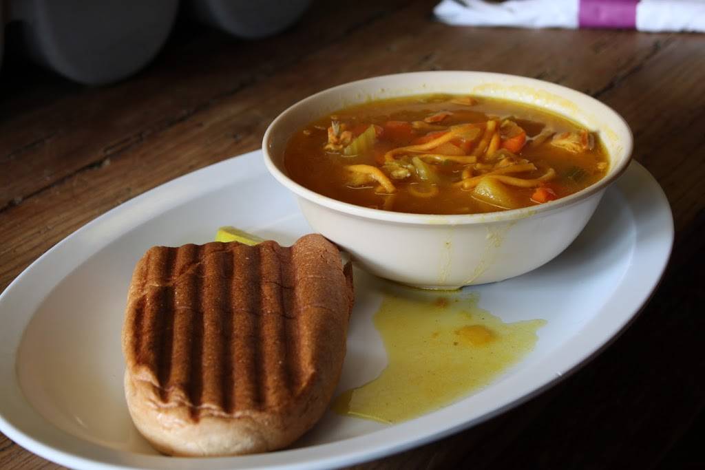 90 Miles Cuban Cafe | restaurant | 2540 W Armitage Ave, Chicago, IL 60647, USA | 7732272822 OR +1 773-227-2822