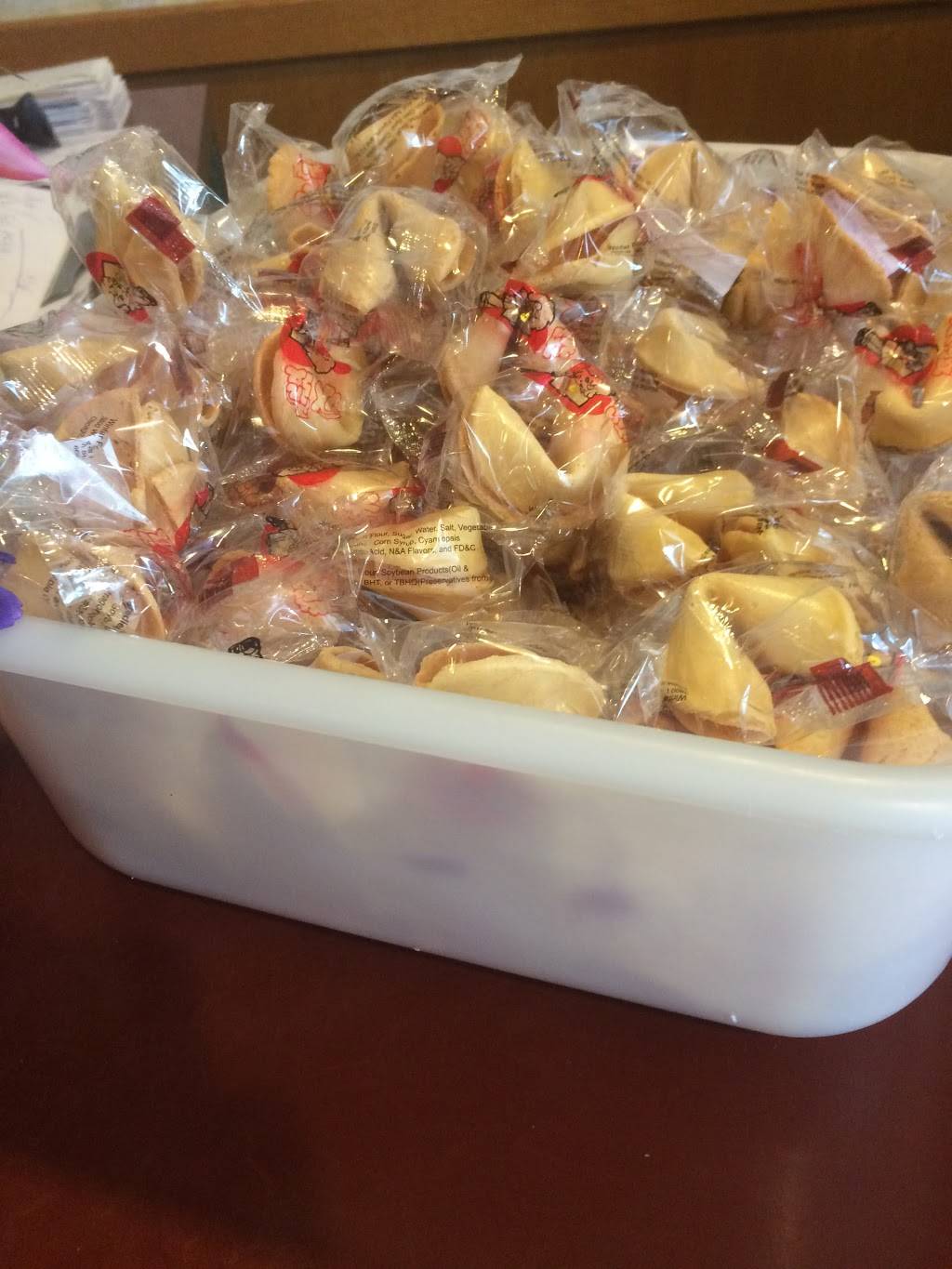 Q Q Buffet | restaurant | Woodfall Dr, Charleston, IL 61920, USA | 2173458838 OR +1 217-345-8838