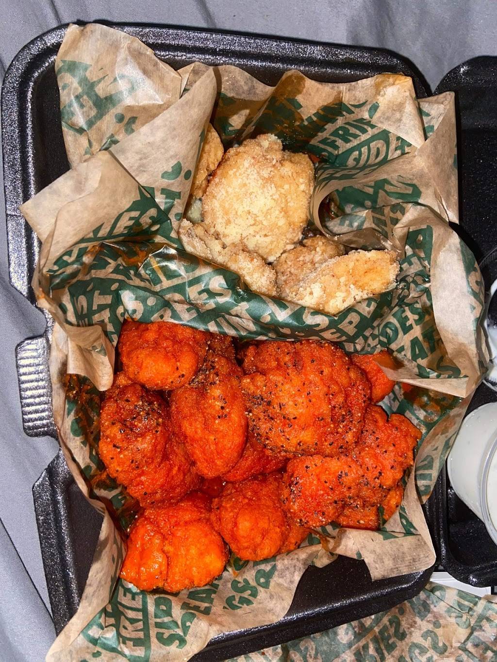 Wingstop | restaurant | 848 Summit St, Elgin, IL 60120, USA | 2243479241 OR +1 224-347-9241