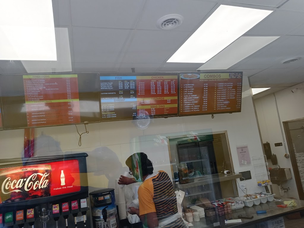 Js Fish & Chicken Market | restaurant | 1330 West 23rd St S, Independence, MO 64050, USA | 8165036835 OR +1 816-503-6835