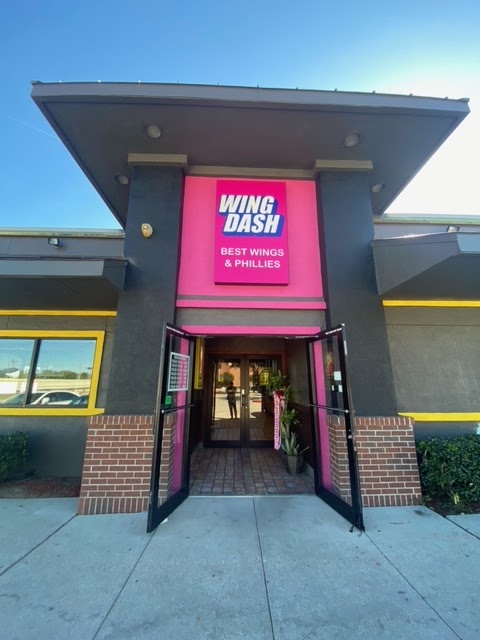 Wing dash (Wing Aholic) | restaurant | 401 S Stemmons Fwy, Lewisville, TX 75067, USA | 4696300083 OR +1 469-630-0083
