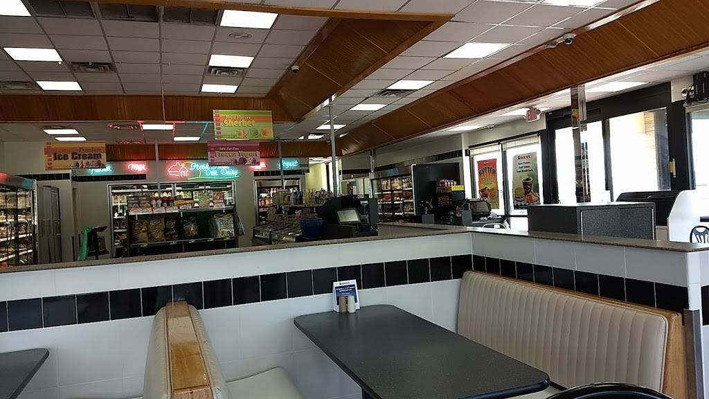 Braums Ice Cream & Burger Restaurant | restaurant | 3501 N Rangeline Rd, Joplin, MO 64801, USA | 4176235113 OR +1 417-623-5113