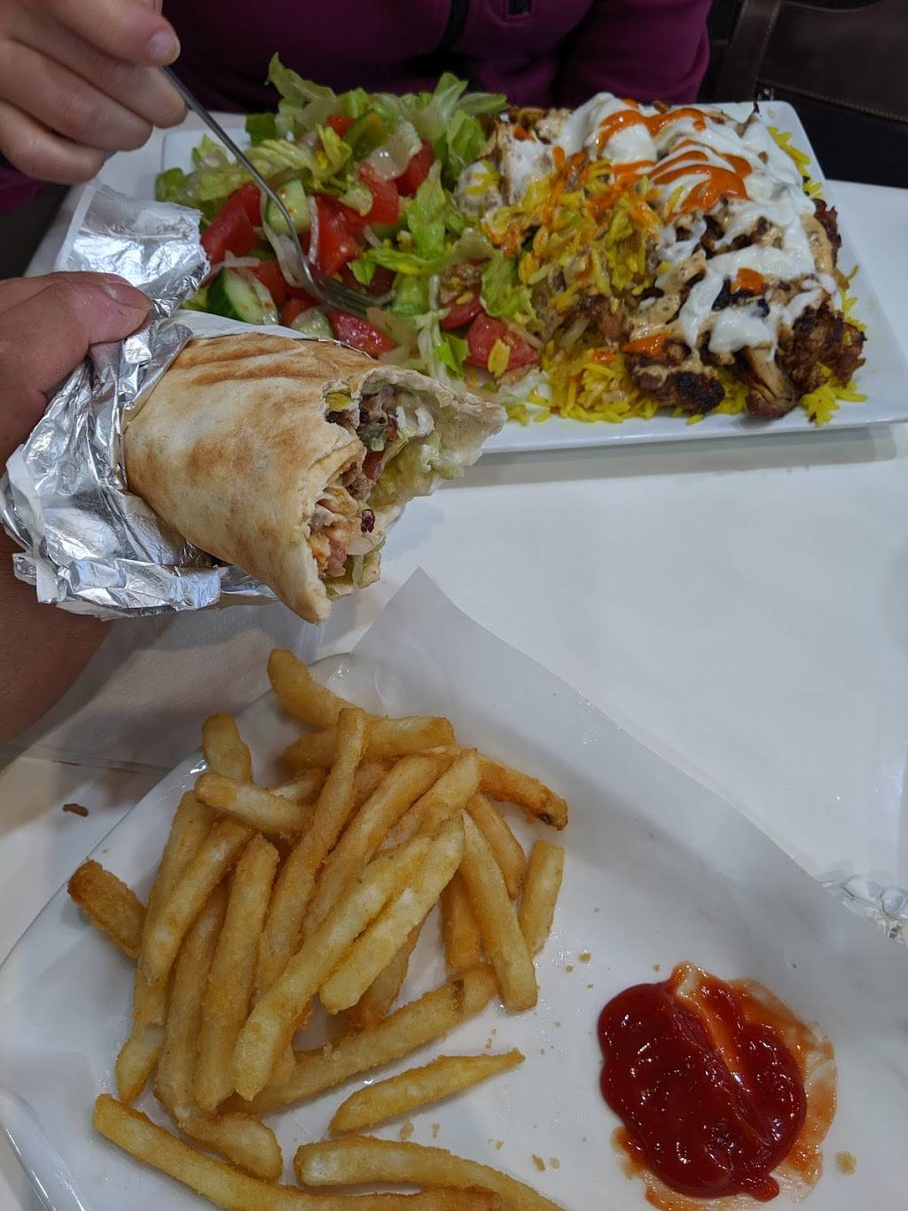 La shawarma | restaurant | 12550 Hwy 50, Bolton, ON L4N 4E7, Canada | 9059519777 OR +1 905-951-9777