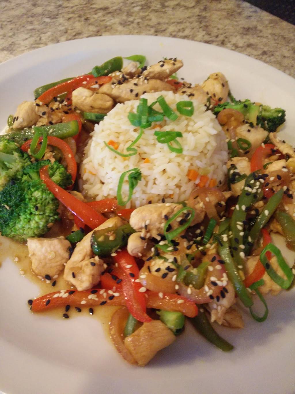 Norwood Restaurant | restaurant | 6101 N Northwest Hwy, Chicago, IL 60631, USA | 7734670316 OR +1 773-467-0316