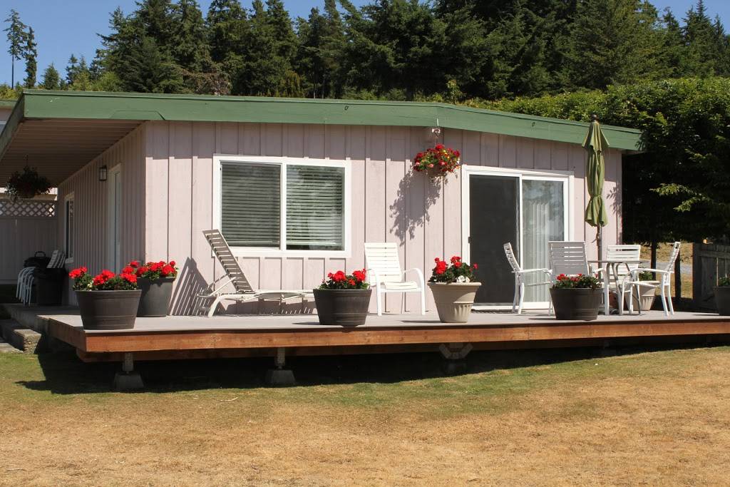 Lopez Islander Resort and Marina | night club | 2864 Fisherman Bay Rd, Lopez Island, WA 98261, USA | 3604682233 OR +1 360-468-2233