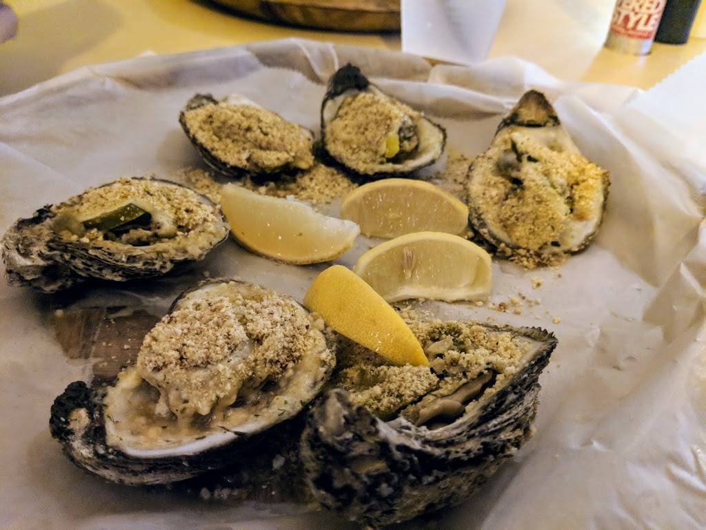 Ricks on the River | restaurant | 2305 N Willow Ave, Tampa, FL 33607, USA | 8132510369 OR +1 813-251-0369