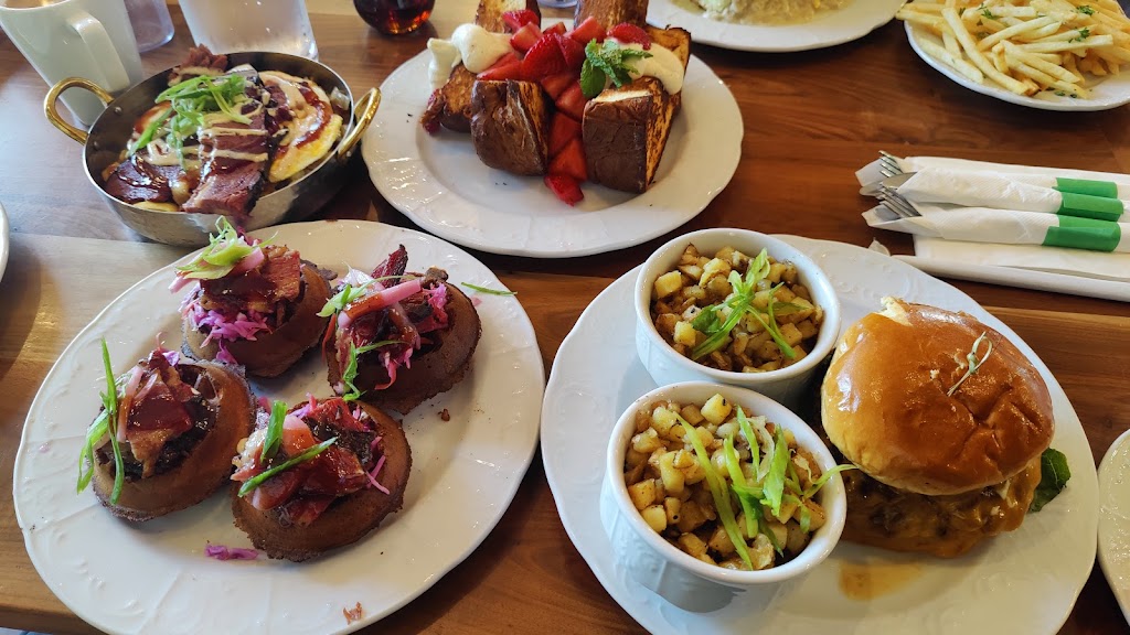 Delilahs | cafe | 8888 W 159th St, Orland Park, IL 60462, USA | 7083640100 OR +1 708-364-0100