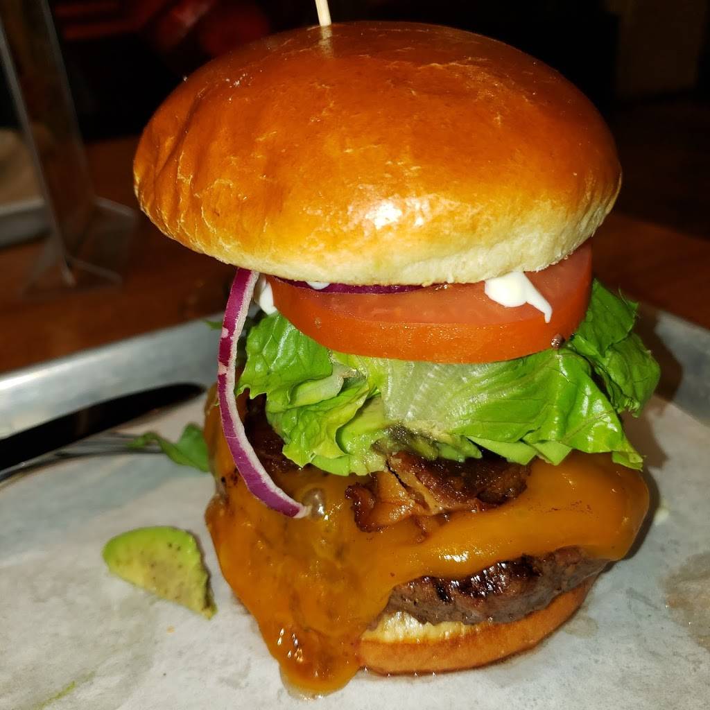 Primetime | Restaurant & Bar | restaurant | 1744 Main St, Weston, FL 33326, USA | 9543492100 OR +1 954-349-2100