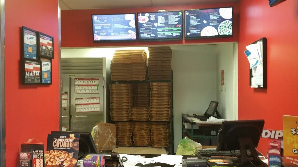 Pizza Hut | restaurant | 610 E Simpson St, Mechanicsburg, PA 17055, USA | 7177958400 OR +1 717-795-8400