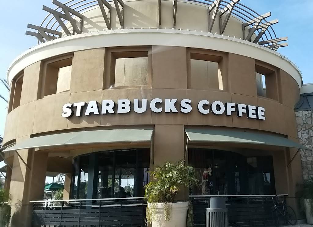 Starbucks | cafe | 7101 Yorktown Ave #104, Huntington Beach, CA 92648, USA | 7143743325 OR +1 714-374-3325