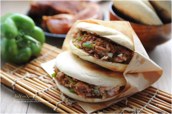 老刘餐车 | restaurant | 6348 Corporate Dr, Houston, TX 77036, USA | 7186745483 OR +1 718-674-5483