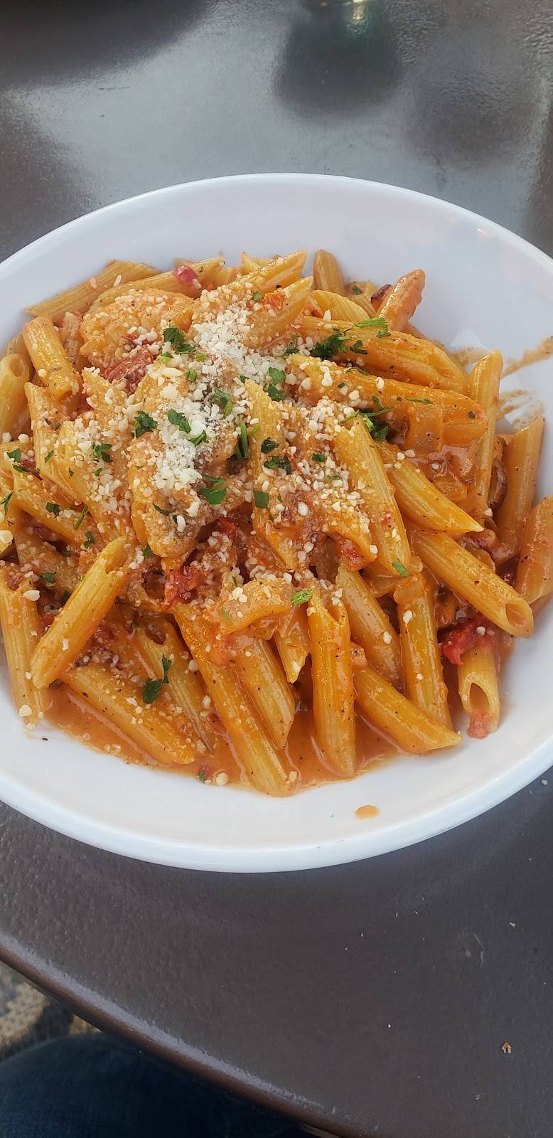 J Restaurant | Bar | restaurant | 297 Washington St, Hartford, CT 06106, USA | 8605277764 OR +1 860-527-7764