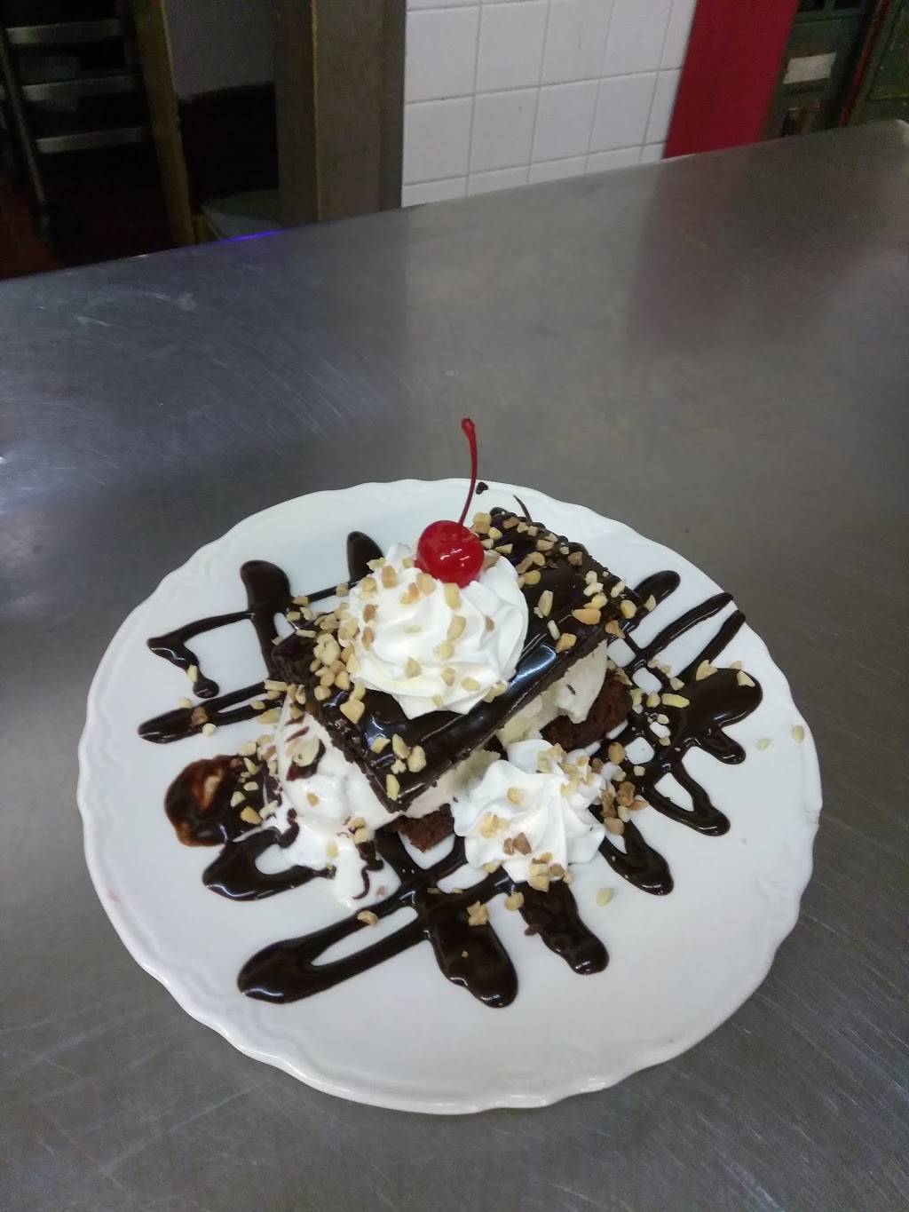 Jills Bar And Grill | restaurant | 1800 Miami St, Toledo, OH 43605, USA | 5672494389 OR +1 567-249-4389