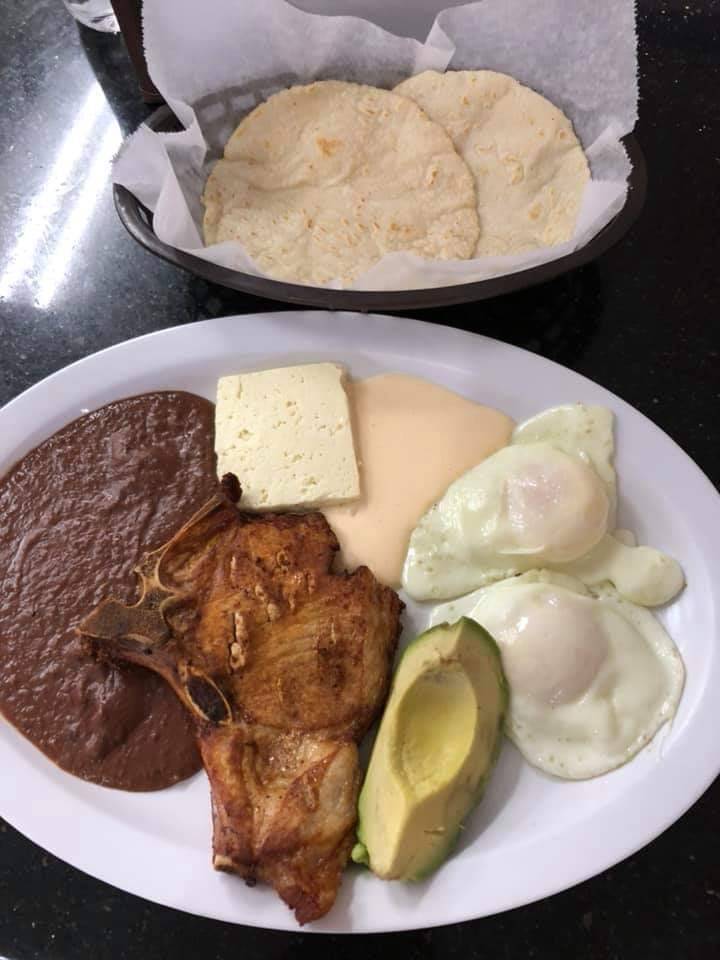 Restaurante La Ceibita | restaurant | 9510 Beechnut St ste l, Houston, TX 77036, USA | 3462232132 OR +1 346-223-2132