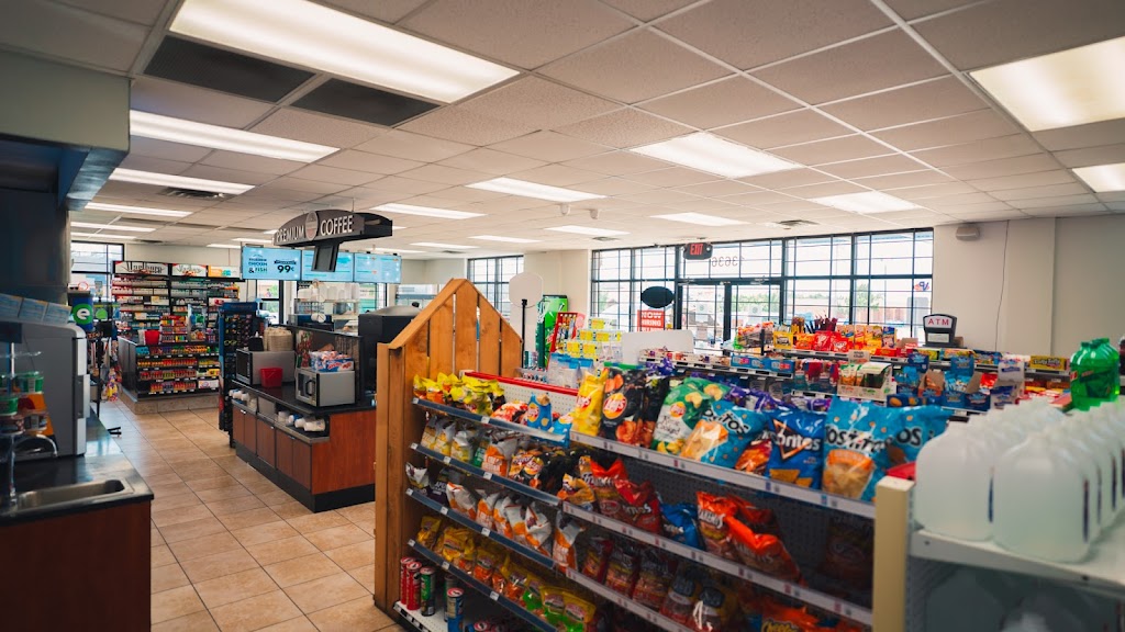 eExpress | cafe | 13636 N Bryant Ave, Edmond, OK 73013, USA | 4054637174 OR +1 405-463-7174