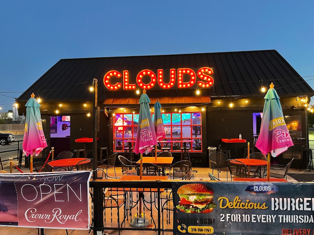 CLOUDS BAR & LOUNGE | restaurant | 6121 E 21st St N, Wichita, KS 67208, USA | 3163587761 OR +1 316-358-7761