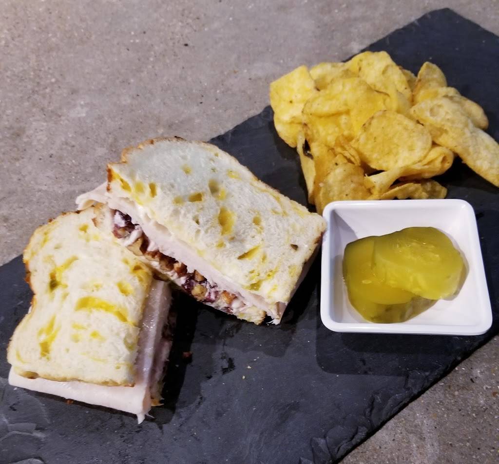 Astoria Blvd Bistro & Bar | meal takeaway | 217 E Grand Ave, Ponca City, OK 74601, USA | 5807189463 OR +1 580-718-9463