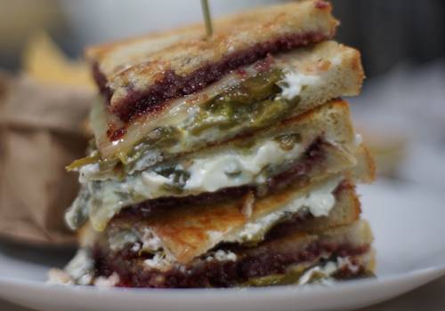 Twincade | restaurant | 108 N Broad St, Griffith, IN 46319, USA | 2192379980 OR +1 219-237-9980