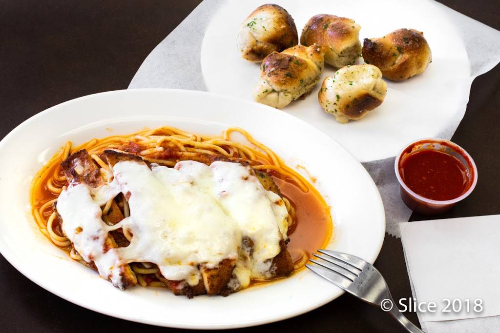 Daisys PizzaIII | restaurant | 2817 36th Ave, Long Island City, NY 11106, USA | 7187867861 OR +1 718-786-7861