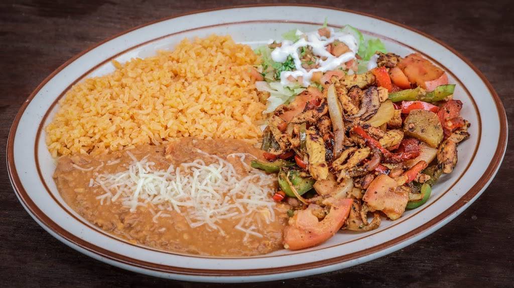 Taqueria Jarro Viejo | restaurant | 1120A W F St, Oakdale, CA 95361, USA | 2095028282 OR +1 209-502-8282
